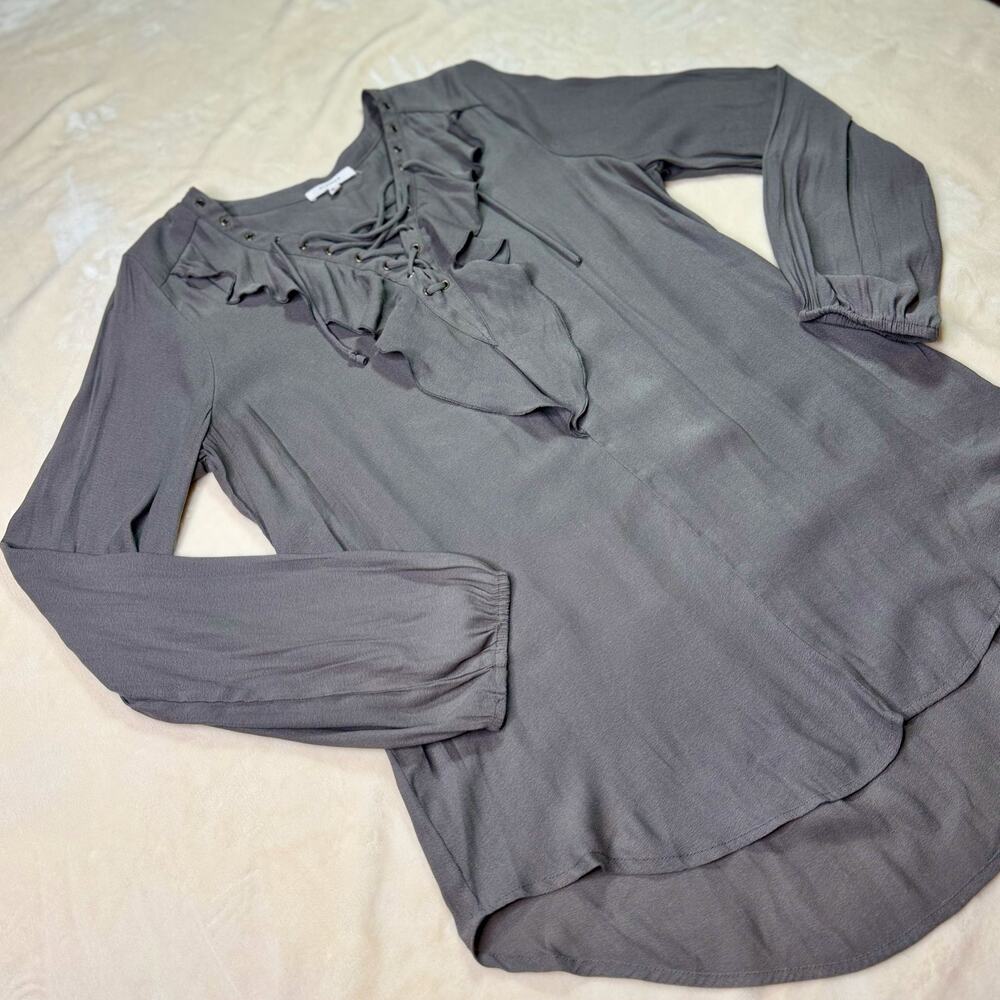 Pleione Ruffled Tied Tunic Blouse Gray Women’s Small Regency Shirttail Hem - Picture 13 of 16